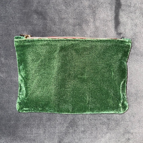 Makeup Bundle - Picture 5 of 5